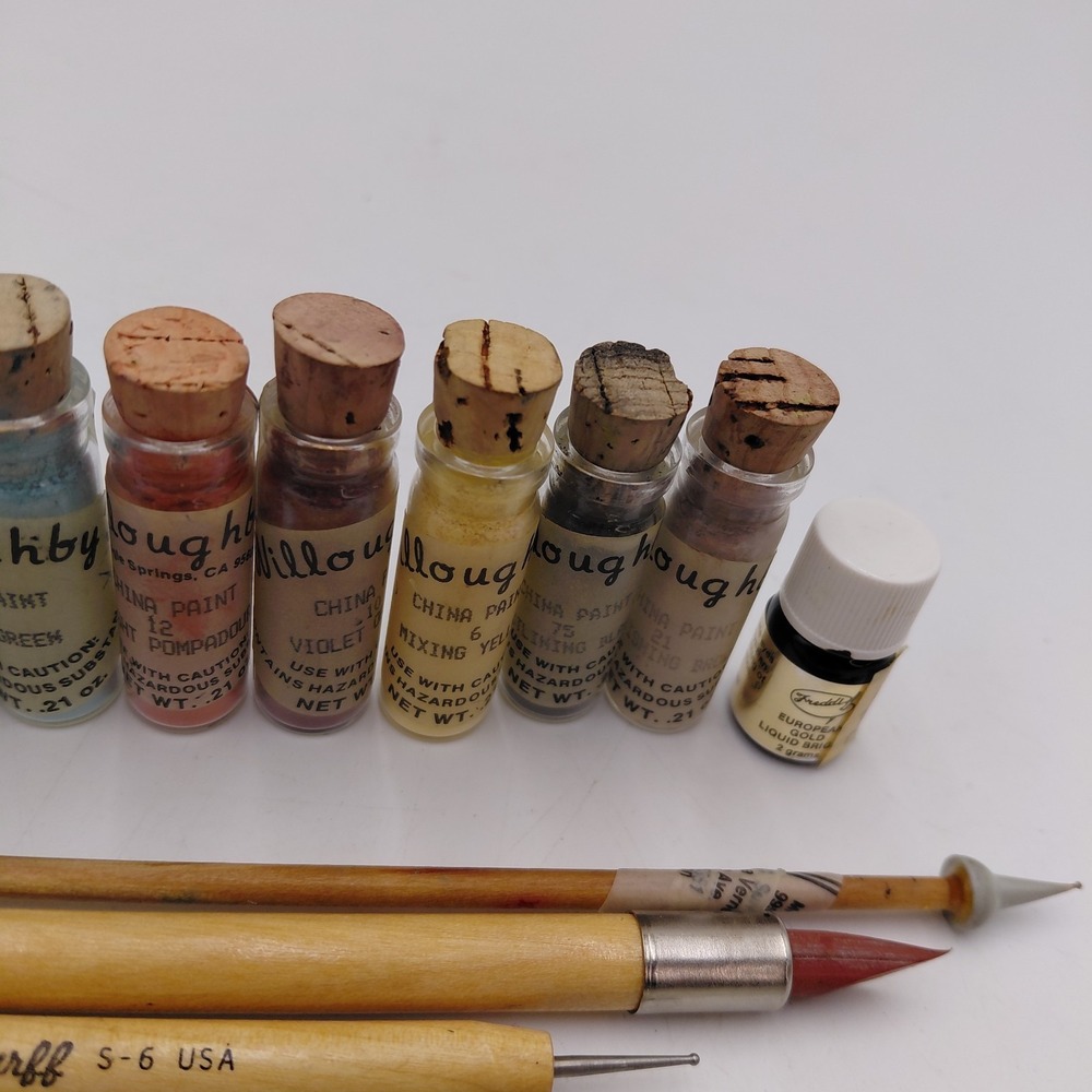 Vtg Lot 17 Willoughbys China Paints Powder Brushes Art Tools Crafts Paint NOS - Picture 3 of 7